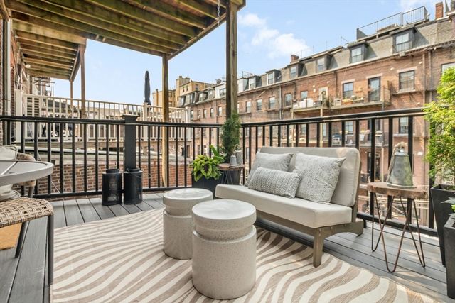 202 W Springfield St 4, Boston, MA 02118