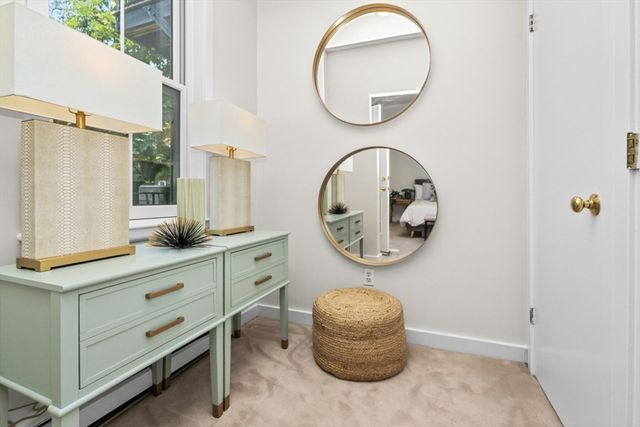 202 W Springfield St 4, Boston, MA 02118