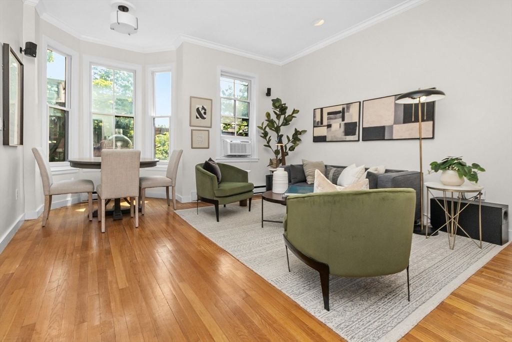 202 W Springfield St 4, Boston, MA 02118