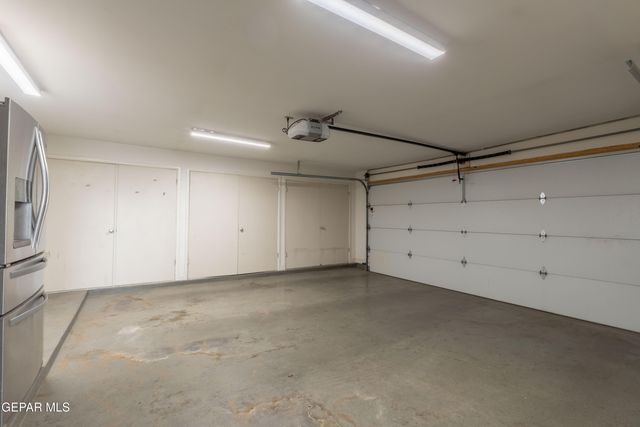 808 WINGFOOTE Road, El Paso, TX 79912