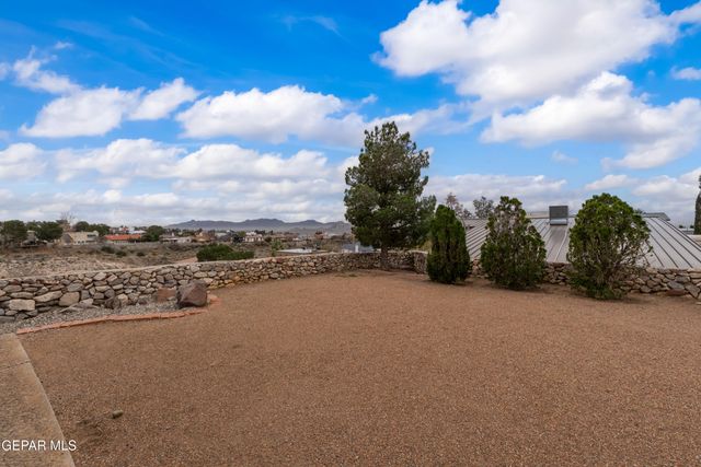 808 WINGFOOTE Road, El Paso, TX 79912