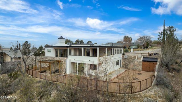 808 WINGFOOTE Road, El Paso, TX 79912