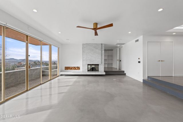 808 WINGFOOTE Road, El Paso, TX 79912