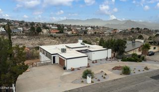 808 WINGFOOTE Road, El Paso, TX 79912