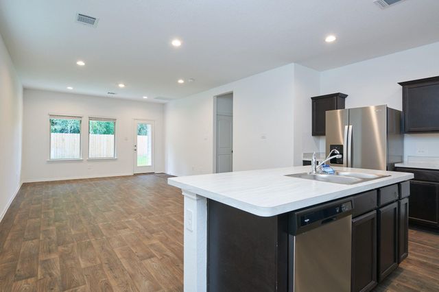 16877 Short Pines Drive, Conroe, TX 77302