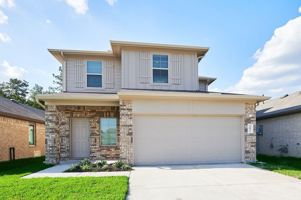 16877 Short Pines Drive, Conroe, TX 77302