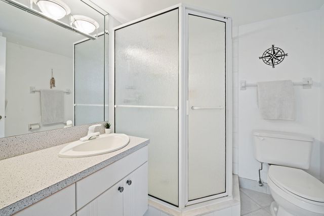 1050 Hillsboro Mile Unit 203w, Hillsboro Beach, FL 33062