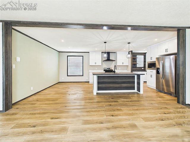 273 E Don Drive, Pueblo, CO 81007