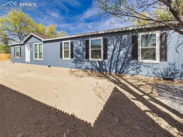 273 E Don Drive, Pueblo, CO 81007