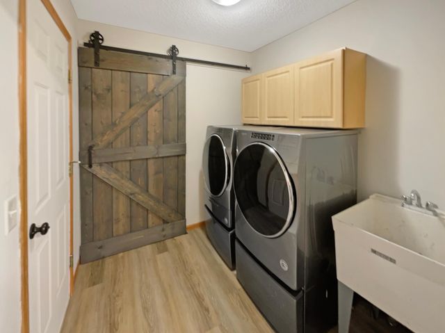 137 Pheasant Ridge Drive, Montrose, MN 55363