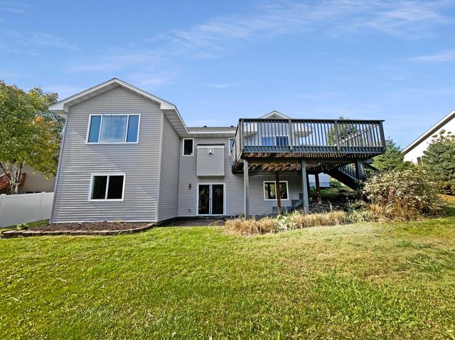 137 Pheasant Ridge Drive, Montrose, MN 55363