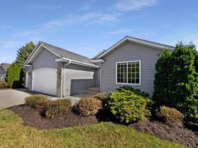 137 Pheasant Ridge Drive, Montrose, MN 55363