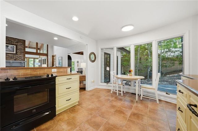 145 Broadwater Court, Waleska, GA 30183