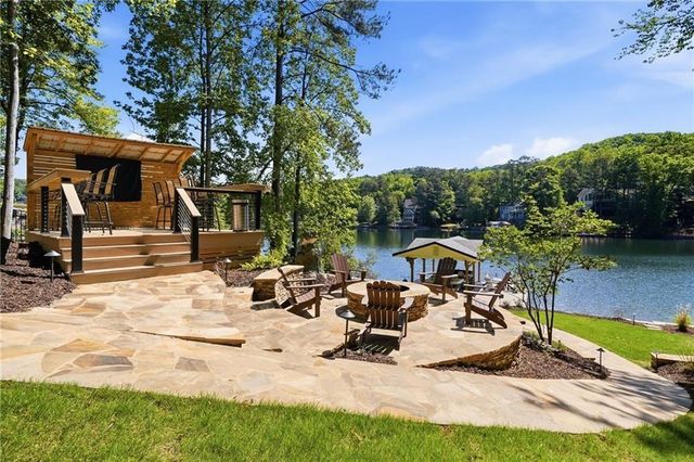 145 Broadwater Court, Waleska, GA 30183