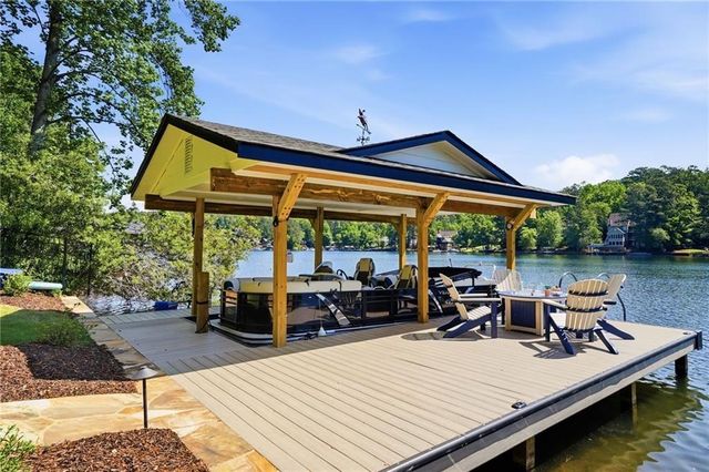 145 Broadwater Court, Waleska, GA 30183