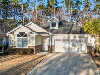 636 Elmwood Circle, Murrells Inlet, SC 29576