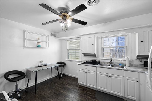 1020 W 19th Street, Lorain, OH 44052