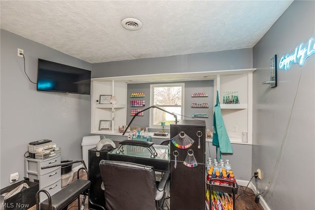1020 W 19th Street, Lorain, OH 44052