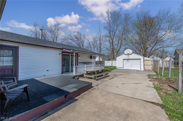 1020 W 19th Street, Lorain, OH 44052