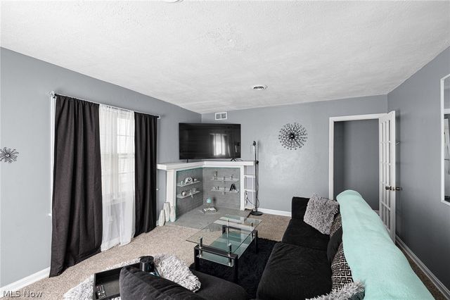 1020 W 19th Street, Lorain, OH 44052