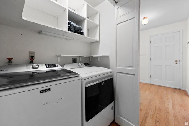 5334 S COTTONWOOD CLUB CIR, Holladay, UT 84117