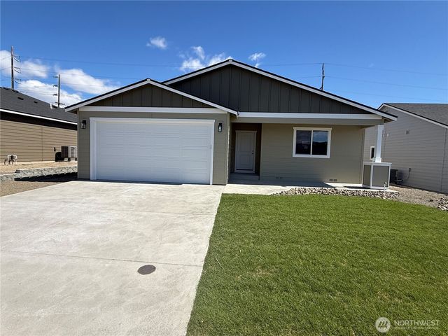 2480 Noah Street SE, East Wenatchee, WA 98802