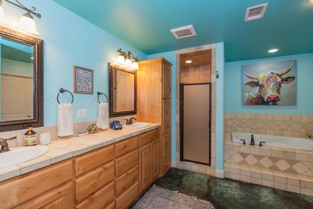 1301 Moon Ridge Lane, Amarillo, TX 79012