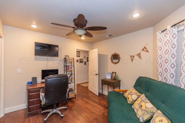 1301 Moon Ridge Lane, Amarillo, TX 79012