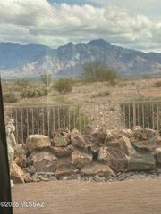 5901 S Painted Canyon Drive, Green Valley, AZ 85622