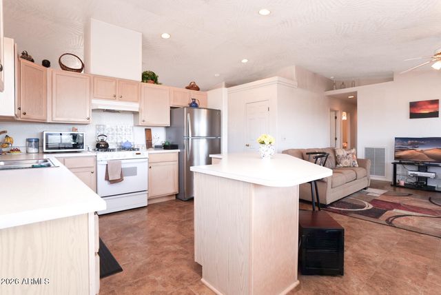 12145 E RODGERS Circle, Cornville, AZ 86325