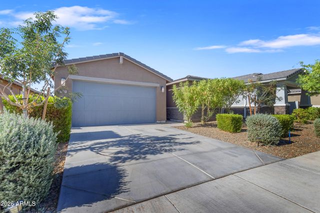 15990 W GRAY FOX Trail, Surprise, AZ 85387