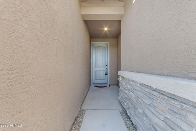 15990 W GRAY FOX Trail, Surprise, AZ 85387