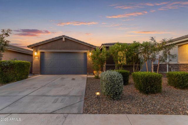 15990 W GRAY FOX Trail, Surprise, AZ 85387