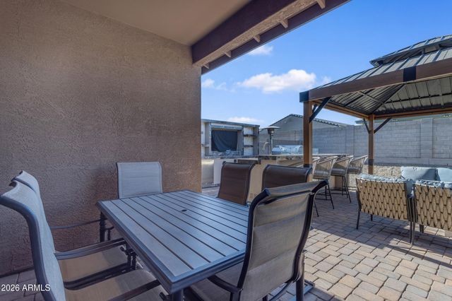 15990 W GRAY FOX Trail, Surprise, AZ 85387