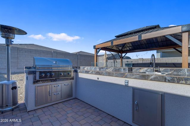 15990 W GRAY FOX Trail, Surprise, AZ 85387