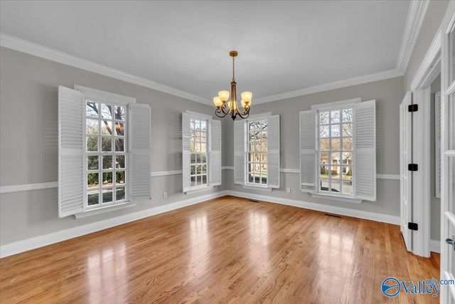 5703 Macon Drive SE, Huntsville, AL 35802