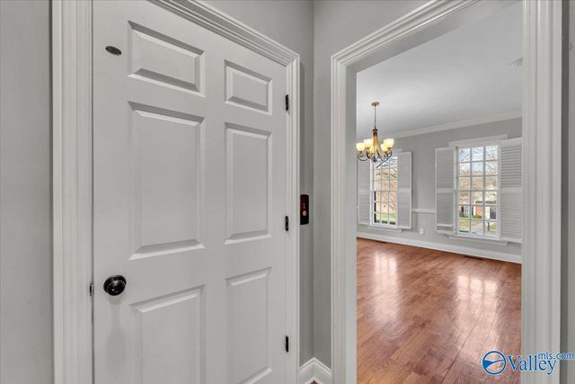 5703 Macon Drive SE, Huntsville, AL 35802