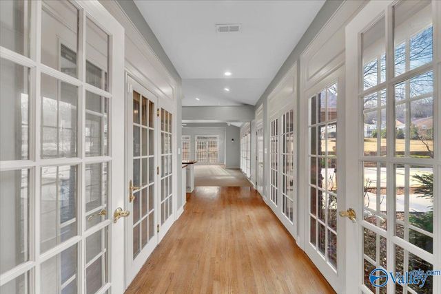 5703 Macon Drive SE, Huntsville, AL 35802