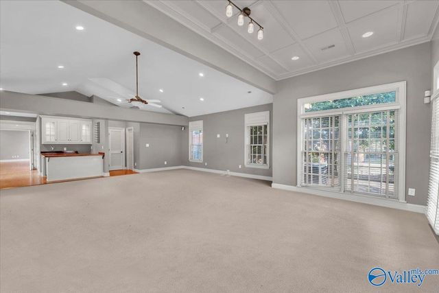 5703 Macon Drive SE, Huntsville, AL 35802