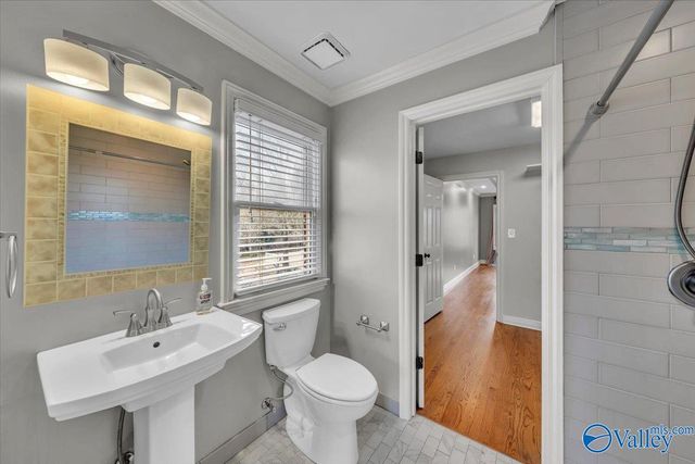 5703 Macon Drive SE, Huntsville, AL 35802