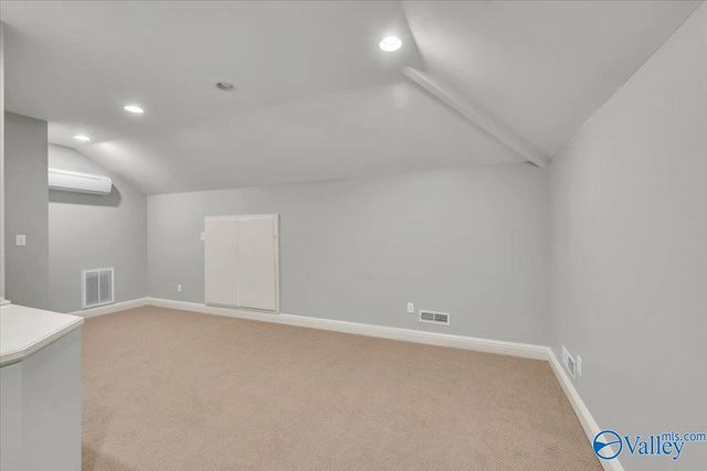 5703 Macon Drive SE, Huntsville, AL 35802