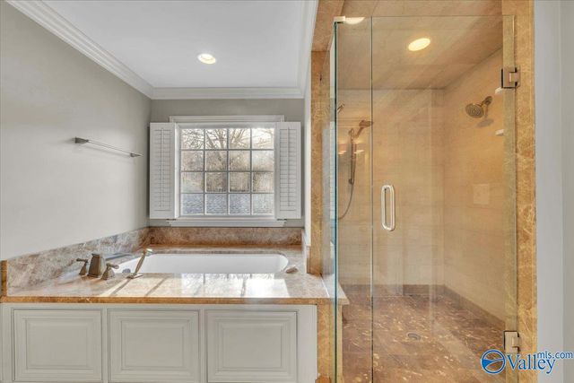 5703 Macon Drive SE, Huntsville, AL 35802