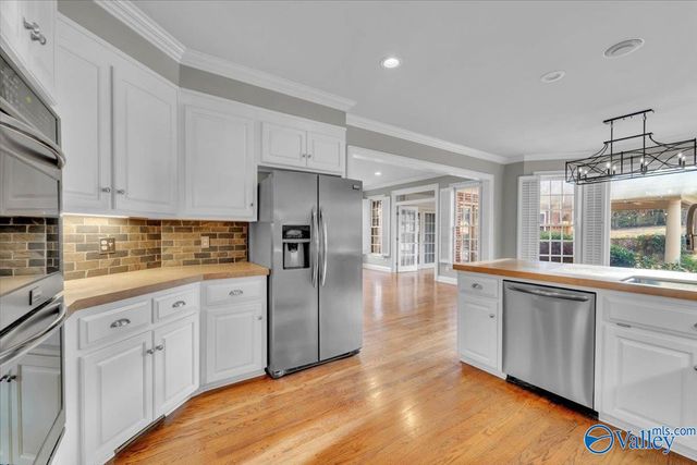 5703 Macon Drive SE, Huntsville, AL 35802