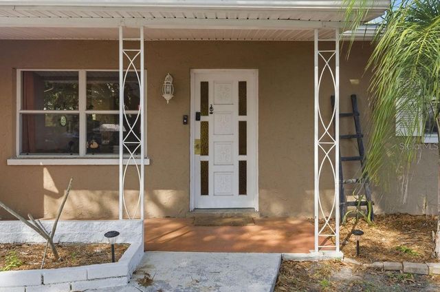 8520 109TH WAY, Seminole, FL 33772