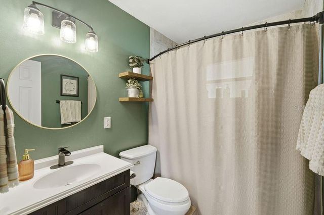 8520 109TH WAY, Seminole, FL 33772