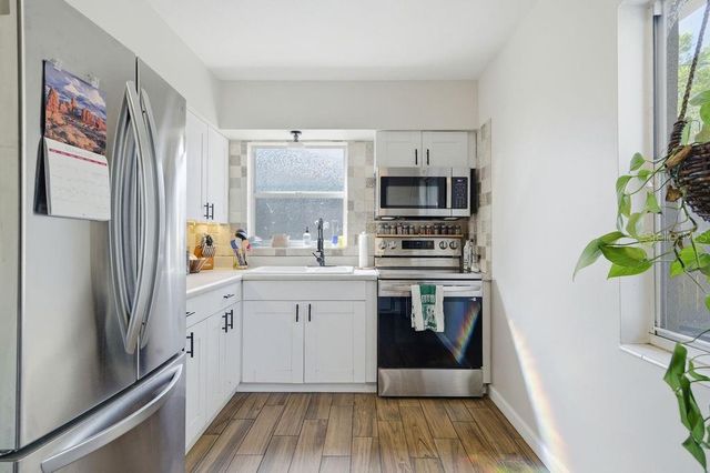 8520 109TH WAY, Seminole, FL 33772