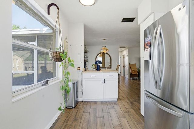 8520 109TH WAY, Seminole, FL 33772