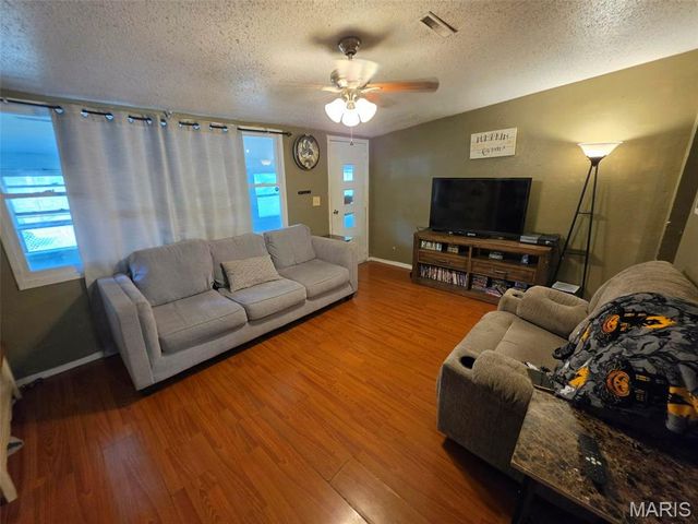 4516 Walter Avenue, Granite City, IL 62040