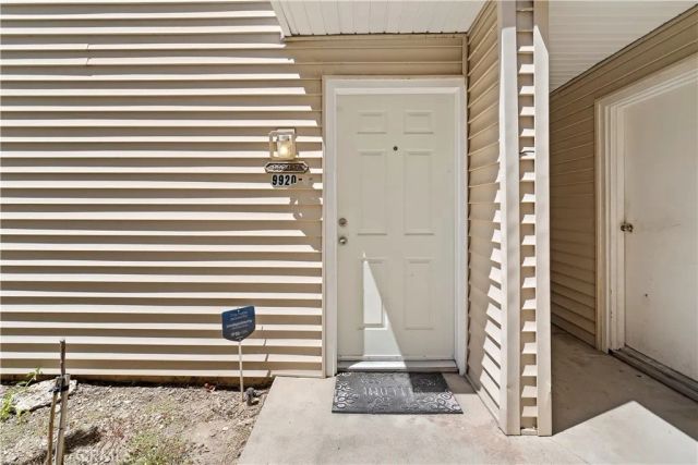 9920 Sepulveda, Los Angeles, CA 91345