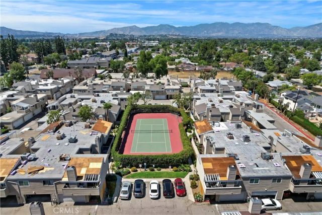 9920 Sepulveda, Los Angeles, CA 91345